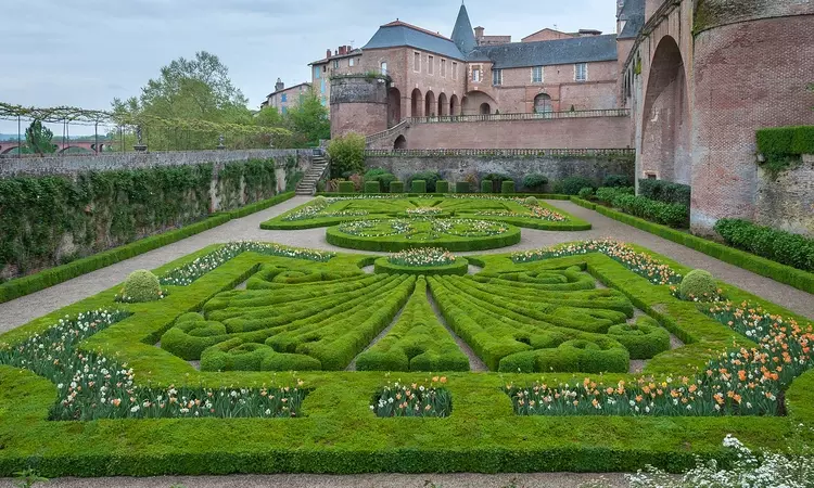 Formal ‘parterre’ garden at The Palais de la Berbie, France